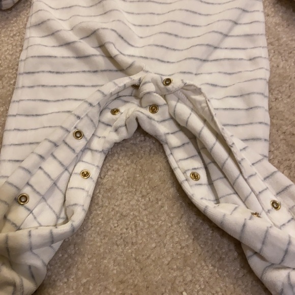 NWOT Juicy Couture Onesie - Picture 7 of 7